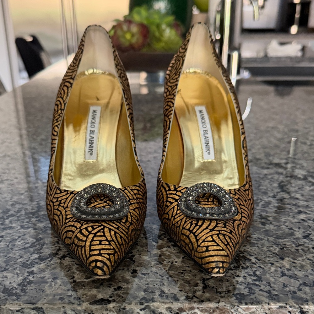 Manolo Blahnik Pumps